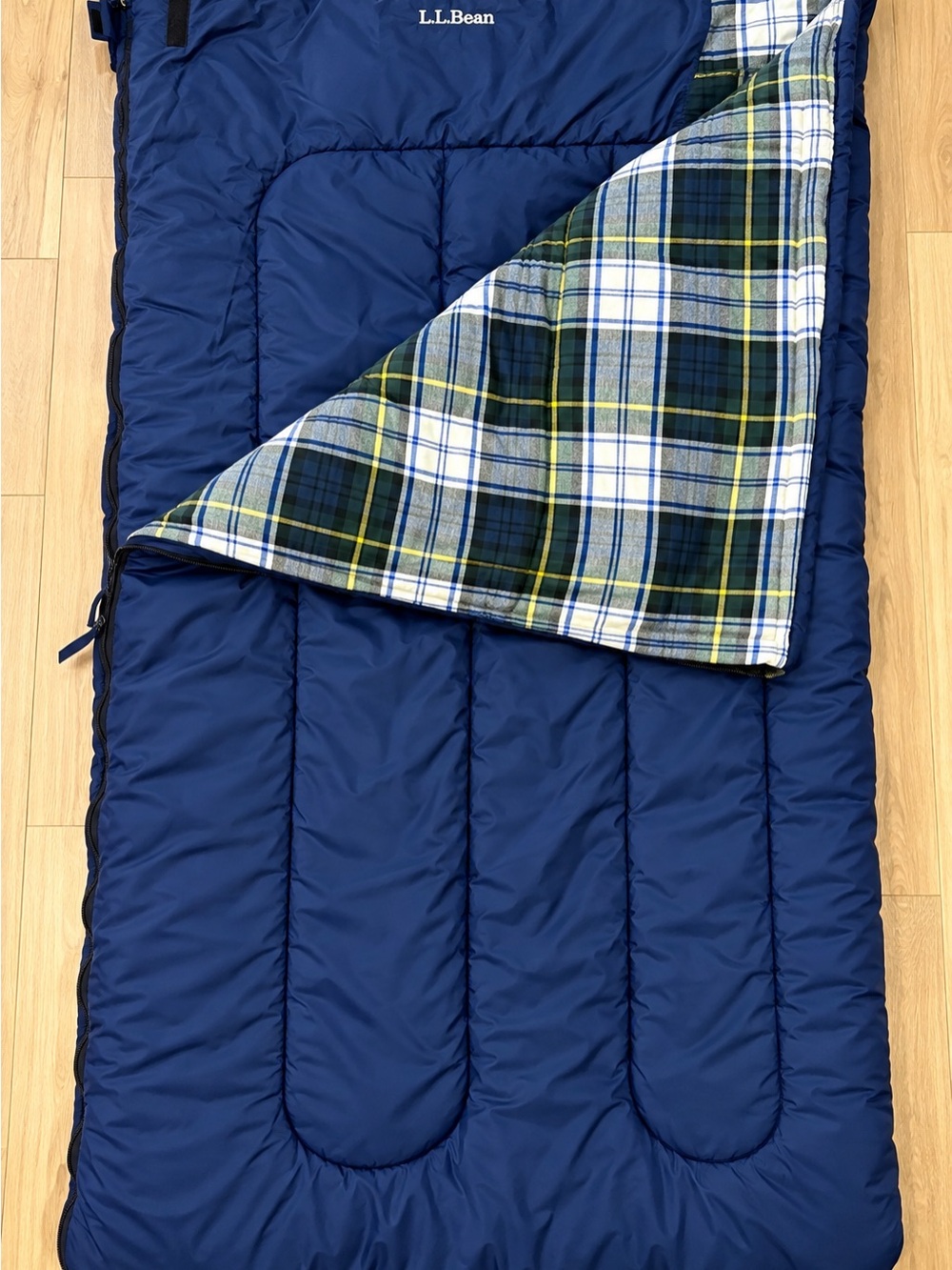 L.L.Bean Kids Camp Sleeping Bag Navy Plaid Flannel Lined 59x29 Camping